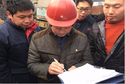 一次性驗收合格，簽訂合同